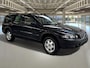 Volvo XC70 2.5 T Momentum Incl. BTW, Rijklaar+Garantie, schuifdak, trekhaak...