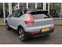 Volvo XC40 Extended Range Ultimate 82 kWh | Schuif/kanteldak | BLIS | 360 Camera | Trekhaak | H&K Audio | 20" LMV