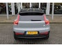 Volvo XC40 Extended Range Ultimate 82 kWh | Schuif/kanteldak | BLIS | 360 Camera | Trekhaak | H&K Audio | 20" LMV