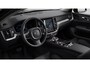 Volvo V60 2.0 T8 Plug-in hybrid AWD Plus Perform. Ed. Dark | 19" 5-triplespaaks Glossy Black Diamond Cut | Extra getint glas achter | Panoramisch schuif/kantel dak | Lederen bekleding