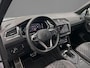 Volkswagen Tiguan R-Line Business+ 1.4 TSI eHybrid 245pk DSG Automaat Trekhaak, Panoramadak, Adaptive cruise control, Elektrische achterklep, LED matrix koplampen