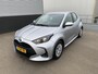 Toyota Yaris 1.5 Hybrid Active Afneembare Trekhaak, Navigatie Apple Carplay/Android Auto, achteruitrij camera, adaptieve cruise control, lage km stand!