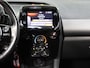 Peugeot 108 1.0 e-VTi Allure | AppleCarplay/AndroidAuto | Climate Control | LED | LEER | Stoelverwarming | 15"LMV | Isofix | Privacy Glass |
