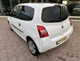 Renault Twingo 1.2 Dynamique APK 7-26 BJ 2008 !!