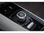 Volvo V90 B4 197PK Inscription | Panoramisch Schuif-/Kanteldak | Adaptive Cruise & Pilot Assist | 360 Camera | Keyless Entry | Elektrisch verstelbare voorstoelen met geheugen en massagefunctie | Stoel & Stuurverwarming |