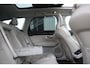 Volvo V90 B4 197PK Inscription | Panoramisch Schuif-/Kanteldak | Adaptive Cruise & Pilot Assist | 360 Camera | Keyless Entry | Elektrisch verstelbare voorstoelen met geheugen en massagefunctie | Stoel & Stuurverwarming |