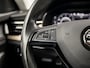 Skoda Scala 1.0 TSI Sportline (VIRTUAL COCKPIT, APPLE CARPLAY, GROOT NAVI, CLIMATE, STOELVERWARMING, SPORTSTOELEN, TREKHAAK, LM VELGEN, LED KOPLAMPEN, NIEUWSTAAT)