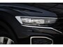 Volkswagen T-Roc 1.5 TSI Sport | ACC | Camera | Trekhaak |