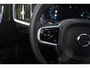 Volvo V90 2.0 T8 Plug-in hybrid AWD Ultra Dark | Panorama Dak | Elek. Stoelen + Geheugen | Adaptieve Cruise + Pilot Assist | 360 Camera | Harman/Kardon | 455PK | Stoel & Stuurverwarming | Keyless Entry