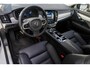 Volvo V90 2.0 T8 Plug-in hybrid AWD Ultra Dark | Panorama Dak | Elek. Stoelen + Geheugen | Adaptieve Cruise + Pilot Assist | 360 Camera | Harman/Kardon | 455PK | Stoel & Stuurverwarming | Keyless Entry