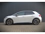 Volkswagen ID.3 First Plus 58 kWh | Stoelverwarming | Stuurverwarming | Camera | Adaptive Cruise Control | Navigatie | Standkachel | Keyless | Parkeersensoren | LED | Apple Carplay | BTW |