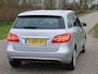 Mercedes-Benz B-klasse 220 4MATIC Ambition Uniek Mooie Auto!!/NL!/100% Dealer onderhouden!/