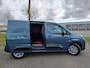 Opel Combo-e Electric L1 50 kWh 136pk | 3-zits | Houten afwerking laadruimte | Trekhaak voorbereiding | Pakket Look | Climate control | Adaptieve cruise control | Lederen stuurwiel | Stuurverwarming | Multimedia | NAVI | Apple Carplay | Android Auto | Achteruitrijcamera | Surround View camera | Parkeersensoren voor- en achter | Dode hoek detectie | Licht- en regensensor | Reservewiel