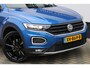Volkswagen T-Roc 1.5 TSI Sport 150PK Carplay LED Trekhaak !!
