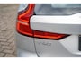 Volvo V60 2.0 B3 Core | Stoel & Stuurverwarming | Adaptieve Cruise + Pilot Assist | Google | Keyless Start | Automaat | Parkeer Camera + Sensoren | LED | Keyless Entry | Elek. Achterklep | Lendensteun Elektrisch