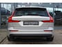 Volvo V60 2.0 B3 Core | Stoel & Stuurverwarming | Adaptieve Cruise + Pilot Assist | Google | Keyless Start | Automaat | Parkeer Camera + Sensoren | LED | Keyless Entry | Elek. Achterklep | Lendensteun Elektrisch