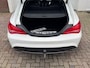 Mercedes-Benz CLA Shooting Brake 180 -Panoramadak-LED