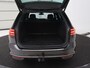 Volkswagen Passat 2.0 TDI R Line | Panoramadak | Nappaleder | 360 Camera | Trekhaak | Stoelverwarming | Full LED | Park Assist | Virtual Cockpit | Navigatie | Adaptive cruise
