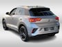 Volkswagen T-Roc 1.5 TSI 150PK DSG R-Line Black Style Panoramadak / Afn. Trekhaak / Achteruitrijcamera / 18'' LMV Nevada/ LED Matrix Ergo Active stoelen / Electr. a.klep / Draadloos App connect / Navi / Clima / DAB+