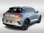 Volkswagen T-Roc 1.5 TSI 150PK DSG R-Line Black Style Panoramadak / Afn. Trekhaak / Achteruitrijcamera / 18'' LMV Nevada/ LED Matrix Ergo Active stoelen / Electr. a.klep / Draadloos App connect / Navi / Clima / DAB+