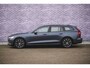 Volvo V60 2.0 B3 Momentum Advantage | Stoel- en stuurverwarming | Achteruitrijcamera | Parkeersensoren voor + achter | 17" velgen | Navigatie | Apple Carplay / Android Auto | LED koplampen |