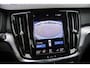 Volvo V60 2.0 B3 Momentum Advantage | Stoel- en stuurverwarming | Achteruitrijcamera | Parkeersensoren voor + achter | 17" velgen | Navigatie | Apple Carplay / Android Auto | LED koplampen |