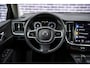 Volvo V60 2.0 B3 Momentum Advantage | Stoel- en stuurverwarming | Achteruitrijcamera | Parkeersensoren voor + achter | 17" velgen | Navigatie | Apple Carplay / Android Auto | LED koplampen |