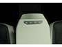 Kia EV3 GT-Line 81.4 kWh - Draadloze Apple CarPlay / Android Auto - Stoel en stuurwiel verwarming - Panoramadak - Harman Kardon Audio - Dodehoek assistent - Fabrieksgarantie tot 11-2031 - Fabrieksgarantie tot 11-2031