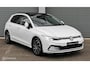 Volkswagen Golf 1.5 eTSI STYLE 150PK/DSG/ACC/NAV/PANO/SFEER/
