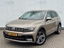 Volkswagen Tiguan 2.0 TSI 4Motion Highline R-LINE ** VISUAL, LED, TREKHAAK, ACC, KEYLESS, ELECTR. A-KLEP, 19-inch LMV **