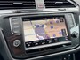 Volkswagen Tiguan 2.0 TSI 4Motion Highline R-LINE ** VISUAL, LED, TREKHAAK, ACC, KEYLESS, ELECTR. A-KLEP, 19-inch LMV **