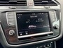 Volkswagen Tiguan 2.0 TSI 4Motion Highline R-LINE ** VISUAL, LED, TREKHAAK, ACC, KEYLESS, ELECTR. A-KLEP, 19-inch LMV **