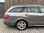 Mercedes-Benz E-klasse Estate 200 CGI Avantgarde Automaat | Unieke kilometerstand 86.190 NAP! | Half/leer | Bi-Xenon verlichting | Climate & cruise control Tempomat | Elektrisch bedienbare achterklep | Parkeersensoren voor en achter