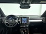 Volvo XC40 B4 Plus Dark | Parkeercamera | Stoel- en Stuurverwarming | Harman Kardon | Trekhaak