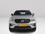 Volvo XC40 B4 Plus Dark | Parkeercamera | Stoel- en Stuurverwarming | Harman Kardon | Trekhaak