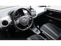 Volkswagen Up! 1.0 75pk Automaat 5Drs High up! Pano.Dak Clima Stoelverwarming 15inch LM *NL auto* 68196km!