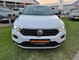 Volkswagen T-Roc 1.5 TSI 150pk Sport VIRTUAL COCKP./NAVI/CARPLAY/