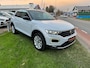 Volkswagen T-Roc 1.5 TSI 150pk Sport VIRTUAL COCKP./NAVI/CARPLAY/