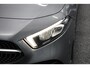 Mercedes-Benz A-klasse 180 AMG LED/VIRTUAL/HALF LEDER+S.VERWARMING/18" LMV/CAM/LINE/ACC/ECC/12 MDN GARANTIE!