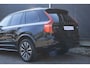 Volvo XC90 T8 Automaat AWD Ultimate Dark | Verwarmbare Voorstoelen | |Verwarmbaar stuurwiel | Verwarmbare achterbank Z Premium audio by Harman Kardon | Luchtvering | Rondom zicht Camera | Panoramadak | Trekhaak | 20 inch Lichtmetalen velgen