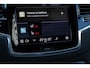 Volvo XC90 T8 Automaat AWD Ultimate Dark | Verwarmbare Voorstoelen | |Verwarmbaar stuurwiel | Verwarmbare achterbank Z Premium audio by Harman Kardon | Luchtvering | Rondom zicht Camera | Panoramadak | Trekhaak | 20 inch Lichtmetalen velgen