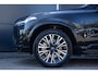 Volvo XC90 T8 Automaat AWD Ultimate Dark | Verwarmbare Voorstoelen | |Verwarmbaar stuurwiel | Verwarmbare achterbank Z Premium audio by Harman Kardon | Luchtvering | Rondom zicht Camera | Panoramadak | Trekhaak | 20 inch Lichtmetalen velgen