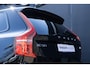 Volvo XC90 T8 Automaat AWD Ultimate Dark | Verwarmbare Voorstoelen | |Verwarmbaar stuurwiel | Verwarmbare achterbank Z Premium audio by Harman Kardon | Luchtvering | Rondom zicht Camera | Panoramadak | Trekhaak | 20 inch Lichtmetalen velgen