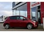 Toyota Yaris 1.5 VVT-i Dynamic 112pk | 6-bak | Dealer-onderhouden | Trekhaak | Keyless |
