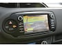Toyota Yaris 1.5 VVT-i Dynamic 112pk | 6-bak | Dealer-onderhouden | Trekhaak | Keyless |