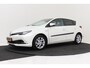 Toyota Auris 1.8 Hybrid Executive | Trekhaak | Org NL | Stoelverwarming | Camera | Navigatie | Climate Control |