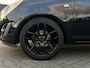 Opel Corsa 1.4-16V|17 Inch Velgen|Sportstoelen|Bluetooth|Airco|Cruise Control|Privacy Glass