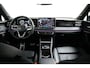 Volkswagen Tiguan 1.5 TSI eHybrid 200 kW R-Line 272pk | Panorama dak | Lederen bekleding | Trekhaak | 360 camera | Stoelventilatie | Park assist | 20"LMV