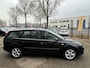 Ford Focus Wagon 1.6-16V Futura 101PK Automaat,Trekhaak,Airco,Cruise,ElektrRamen+Spiegels,Dakrail,Multi-Stuur,Radio/Cd-Speler.