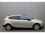 Volvo V40 Cross Country T3 automaat Polar+ Luxury | 1e eigenaar | Dealer onderhouden | Panorama dak